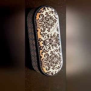 Pre-owned Brighton Sunglass Case